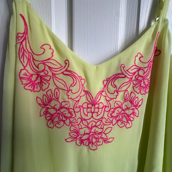 Torrid 3X Neon Yellow Chiffon Swing Layer Cami Tank Top w Pink Floral Embroidery - Picture 3 of 4